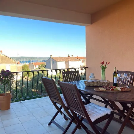 Renci Apartment