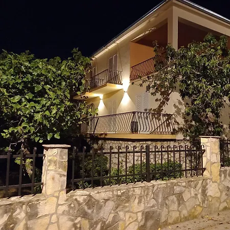 Renci Apartment
