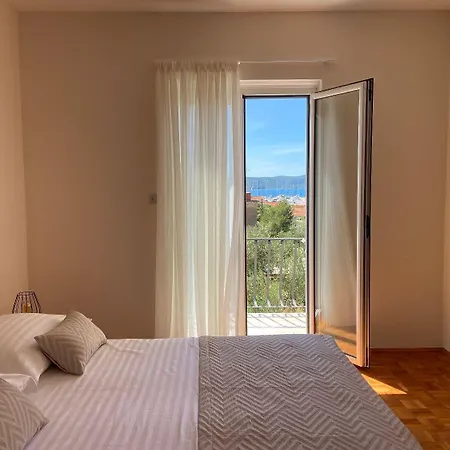 Renci Apartment *